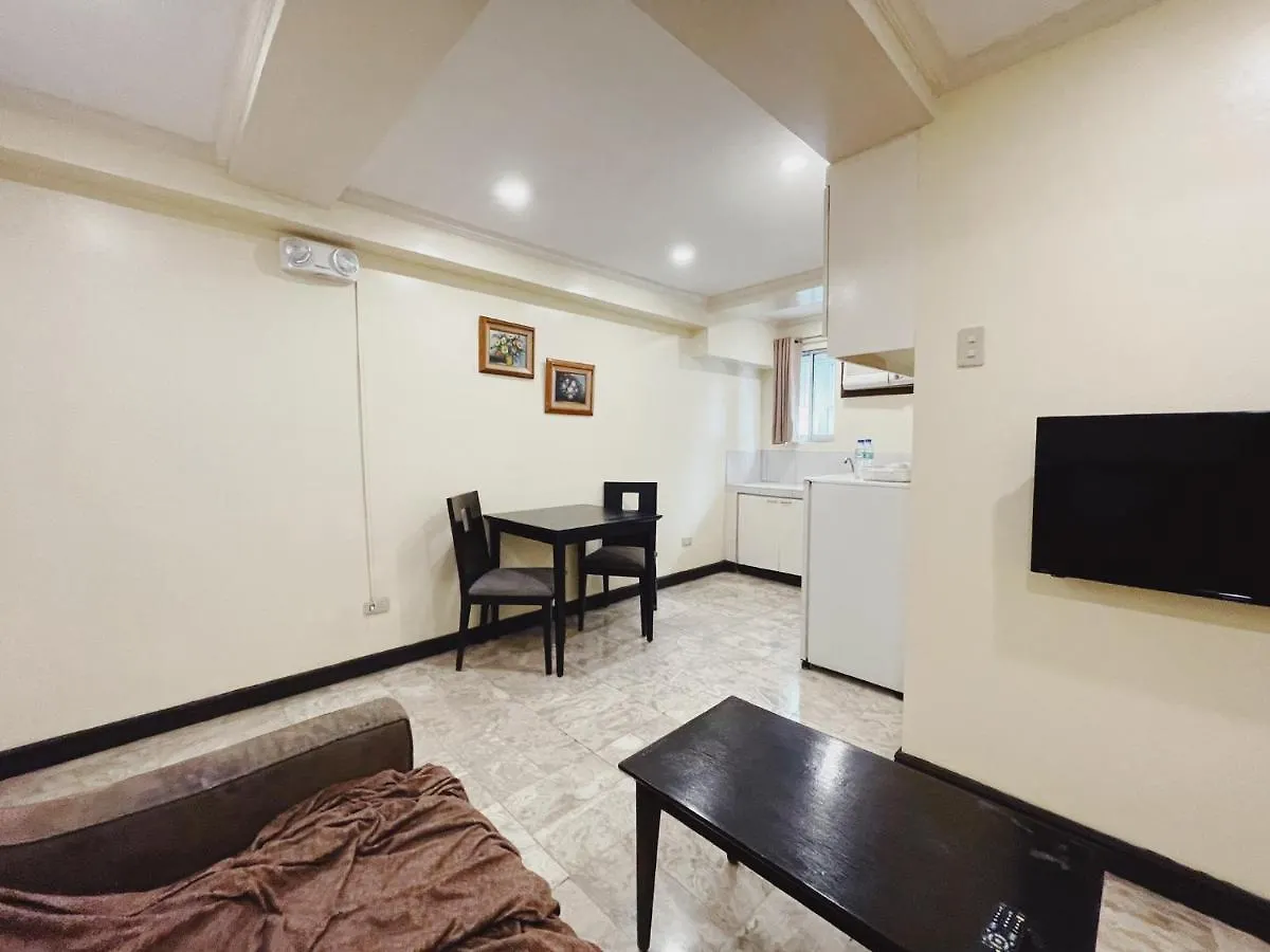 One Bedroom - Queen Makati City